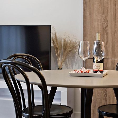 Goclaw P&O Serviced Apartments Varşova Dış mekan fotoğraf