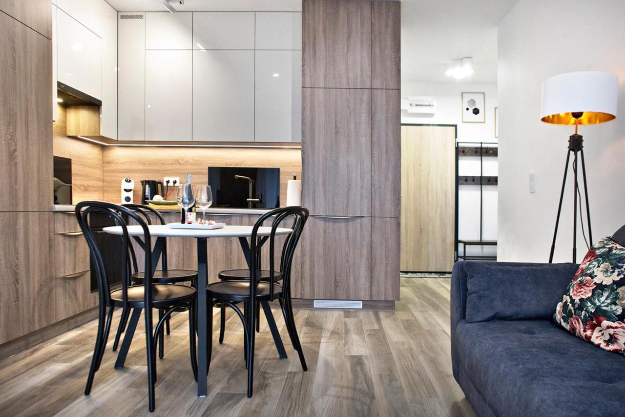 Goclaw P&O Serviced Apartments Varşova Dış mekan fotoğraf