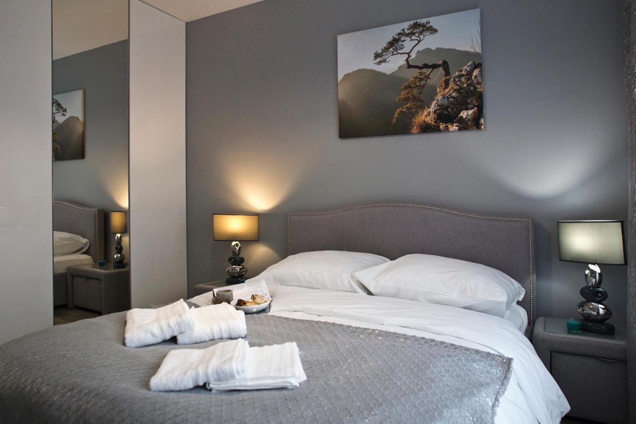Goclaw P&O Serviced Apartments Varşova Dış mekan fotoğraf